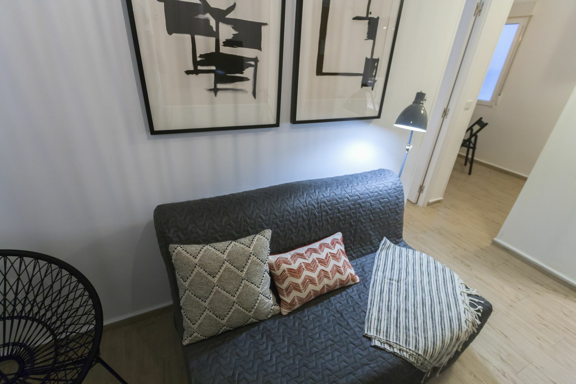 Dobo Rooms Ronda De Segovia Madrid Exteriör bild